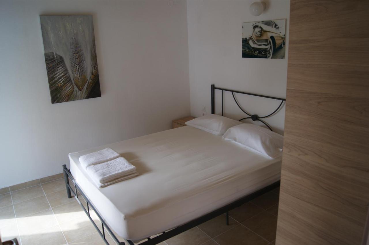 Villa Elpiniki Troulos Esterno foto